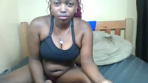 bads_girles online show from 4, 12, 2025