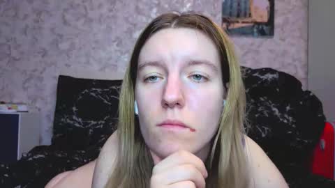 holly online show from 5, 12, 2025