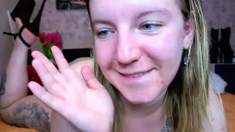 holly online show from 16, 5, 2026