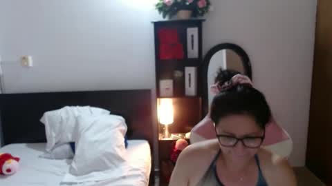 sandra online show from 28, 9, 2025