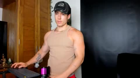 bain_aaron online show from 17, 4, 2026