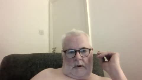 Snapshot of baker242 chatting on 14, 1, 2025 Baker242 online show from 14, 1, 2025