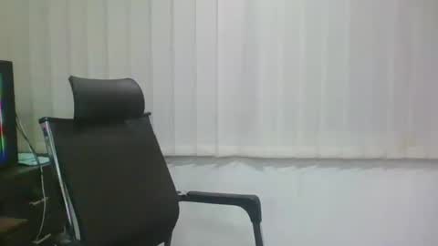 Ballbusting Slave online show from 14, 12, 2024