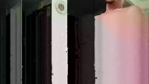 ballshanginglowaf online show from 21, 9, 2025