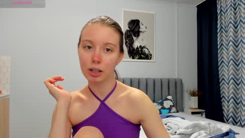 Snapshot of bam_bi chatting on 22, 12, 2024 Kira online show from 22, 12, 2024