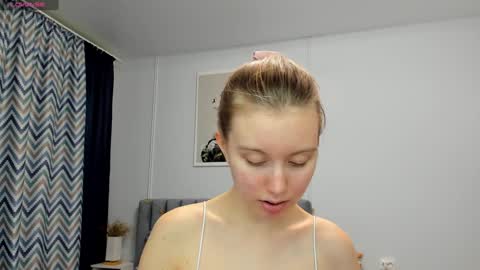 Snapshot of bam_bi chatting on 23, 1, 2025 Kira online show from 23, 1, 2025