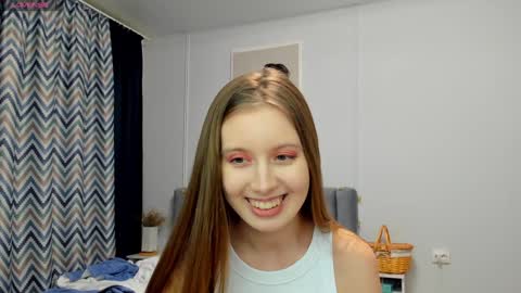 Snapshot of bam_bi chatting on 25, 1, 2025 Kira online show from 25, 1, 2025