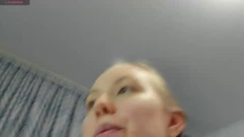 Snapshot of bam_bi chatting on 11, 2, 2025 Kira online show from 11, 2, 2025