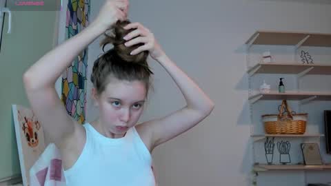 Snapshot of bam_bi chatting on 7, 11, 2025 Kira online show from 7, 11, 2025