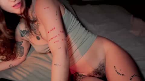 Snapshot of bambi______ chatting on 13, 12, 2024 fae online show from 13, 12, 2024