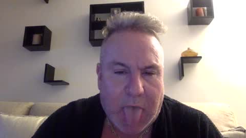 banana5289 online show from 9, 1, 2025