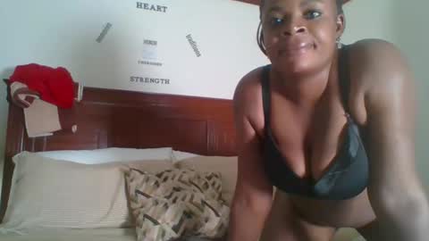 Snapshot of banana_charly chatting on 11, 11, 2025 banana_charly online show from 11, 11, 2025