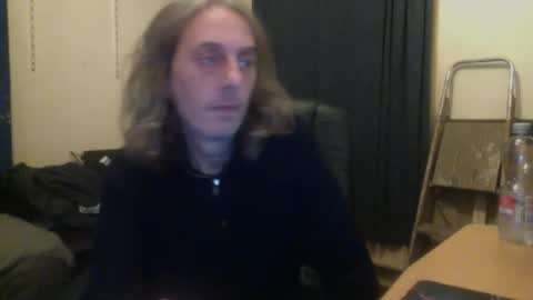 Snapshot of bangintoleather chatting on 1, 11, 2025 bangintoleather online show from 1, 11, 2025