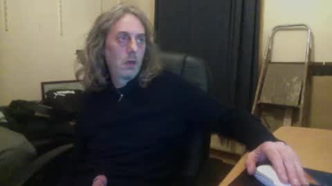 Snapshot of bangintoleather chatting on 7, 11, 2025 bangintoleather online show from 7, 11, 2025