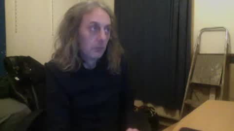 Snapshot of bangintoleather chatting on 14, 12, 2025 bangintoleather online show from 14, 12, 2025