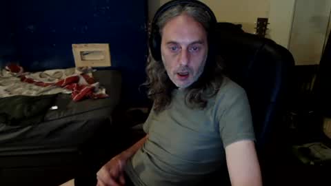 Snapshot of bangintoleather chatting on 15, 7, 2026 bangintoleather online show from 15, 7, 2026