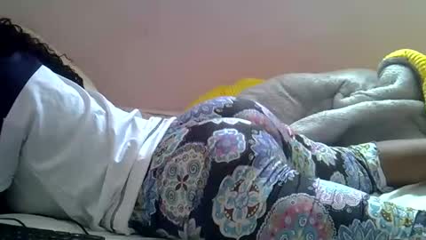 Snapshot of bantubaby chatting on 15, 12, 2025 bantubaby online show from 15, 12, 2025