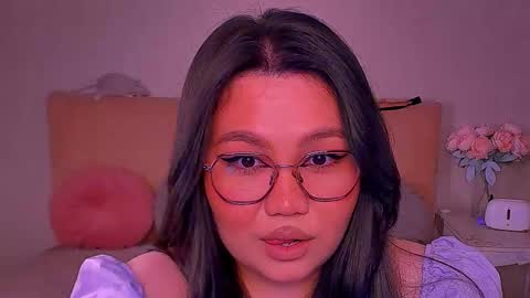 Barbie Kim online show from 8, 3, 2025