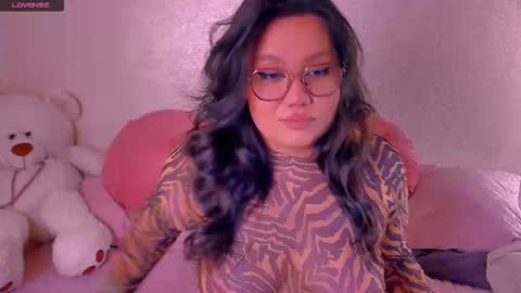 Barbie Kim online show from 15, 9, 2025