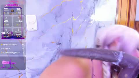 Snapshot of barbara_connor chatting on 20, 11, 2025 barbara_connor online show from 20, 11, 2025