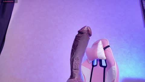 barbara_dennis online show from 30, 1, 2025