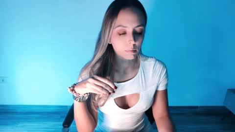 barbara_weber online show from 7, 1, 2025