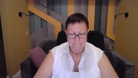 Snapshot of barbaraturners chatting on 8, 12, 2024 barbaraturners online show from 8, 12, 2024
