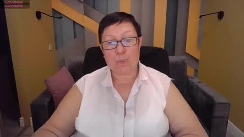 Snapshot of barbaraturners chatting on 8, 2, 2025 barbaraturners online show from 8, 2, 2025