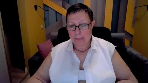 Snapshot of barbaraturners chatting on 10, 3, 2025 barbaraturners online show from 10, 3, 2025