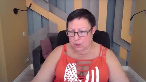 Snapshot of barbaraturners chatting on 6, 10, 2025 barbaraturners online show from 6, 10, 2025