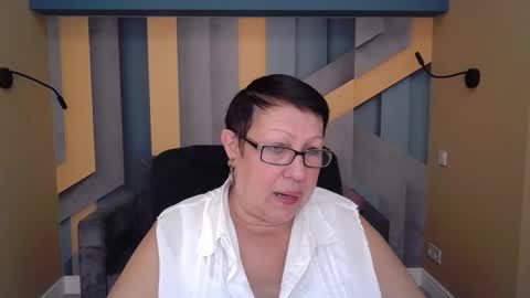 Snapshot of barbaraturners chatting on 22, 10, 2025 barbaraturners online show from 22, 10, 2025