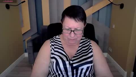 Snapshot of barbaraturners chatting on 25, 11, 2025 barbaraturners online show from 25, 11, 2025
