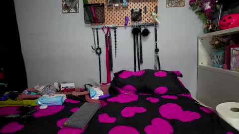 barbaraviciosa online show from 7, 11, 2025