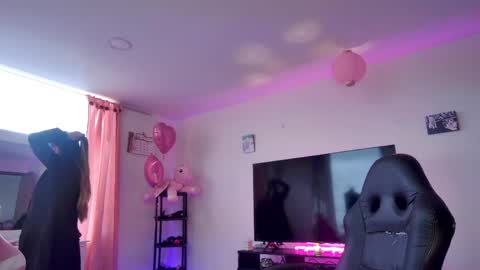 sexy Barbie online show from 12, 5, 2026