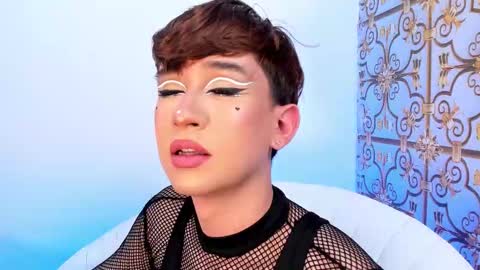 Snapshot of barbie_boy_ chatting on 4, 11, 2025 I work from home this is my room 3 online show from 4, 11, 2025