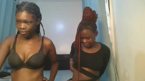 queen online show from 17, 12, 2025