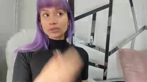 Barbie online show from 1, 10, 2025