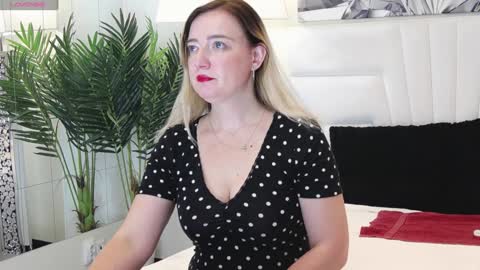 Snapshot of barbieeann chatting on 20, 12, 2024 Ann online show from 20, 12, 2024