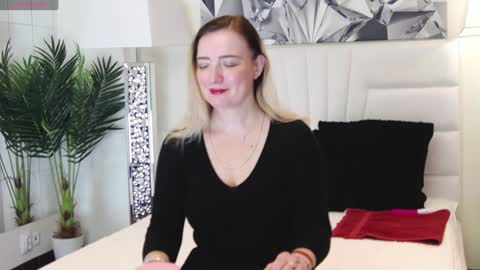 Snapshot of barbieeann chatting on 27, 12, 2024 Ann online show from 27, 12, 2024