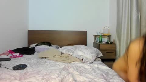 Sarashy online show from 2, 2, 2025