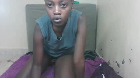Snapshot of barbies_ebony chatting on 18, 12, 2025 barbies_ebony online show from 18, 12, 2025