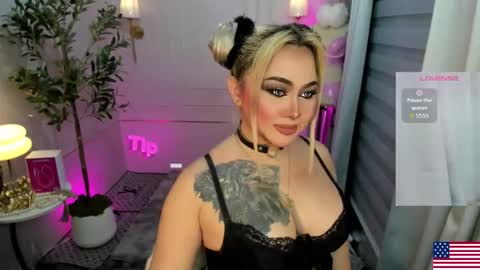 Miss Alexa Fields  online show from 25, 10, 2025