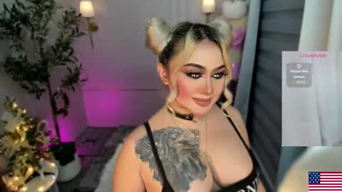 Miss Alexa Fields  online show from 3, 12, 2025