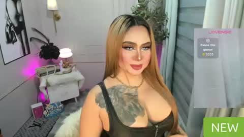 Miss Alexa Fields  online show from 29, 7, 2026