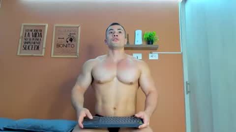 Barry online show from 6, 8, 2026