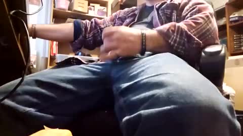 bartender3127 online show from 17, 11, 2025