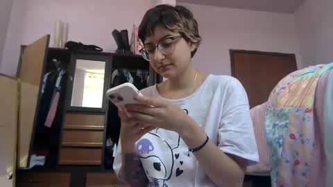 Snapshot of basilbbb chatting on 3, 4, 2026 basil online show from 3, 4, 2026