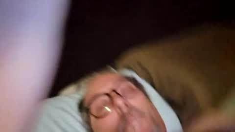 Snapshot of bassman966 chatting on 29, 9, 2025 bassman966 online show from 29, 9, 2025