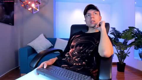 Snapshot of basthiianxxx chatting on 30, 11, 2025 Basthiian online show from 30, 11, 2025