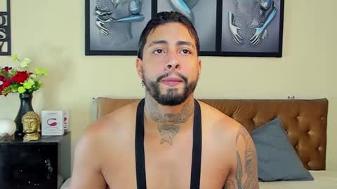 Snapshot of bastian_jones1 chatting on 23, 2, 2025 bastian_jones1 online show from 23, 2, 2025